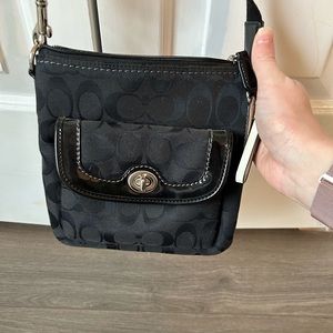 Crossbody bag